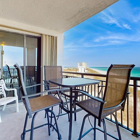 Navarre Towers Condos Phòng bức ảnh